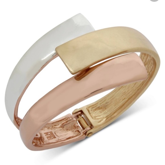 Robert Lee Morris Jewelry - 🆕 HOST PIC 🎉10/30🎉Tri Color bangle bracelet